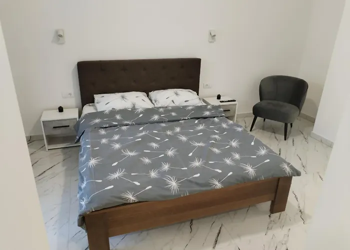 Апартаменты Iv